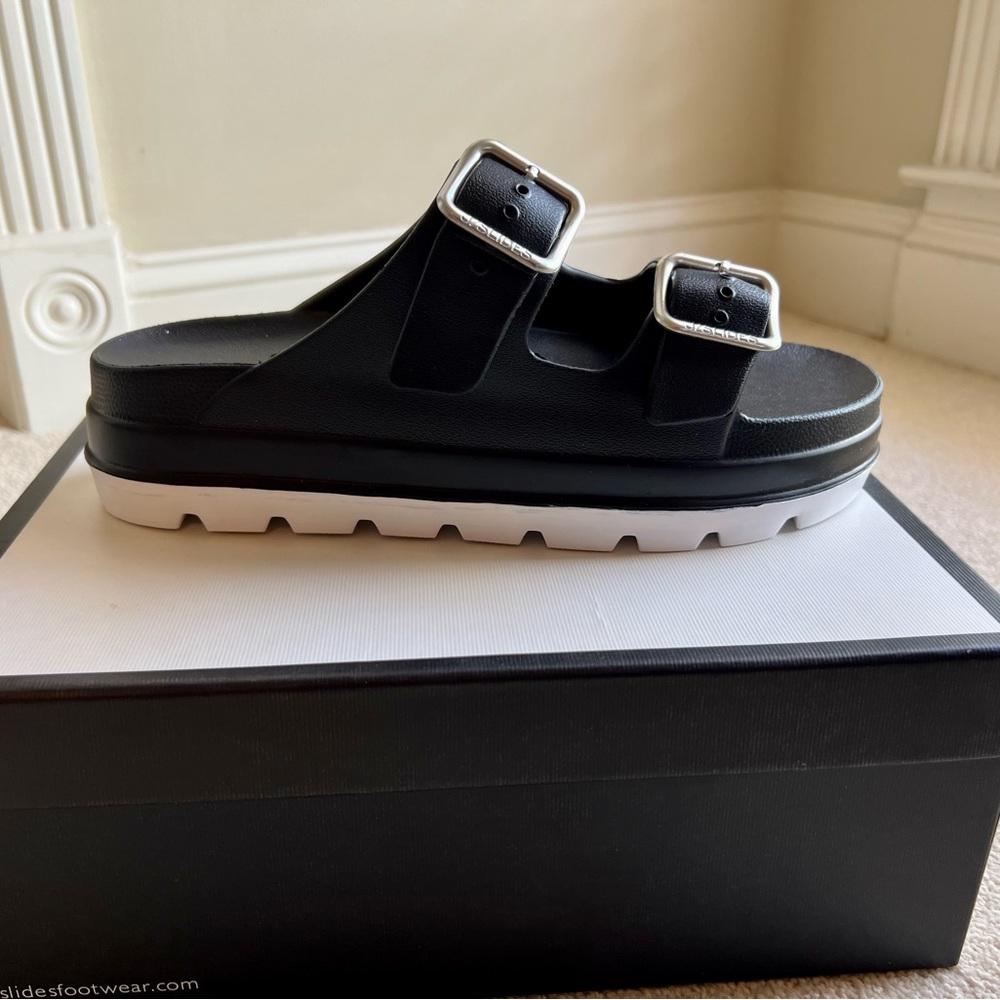 J/Slides NYC Eva Simply